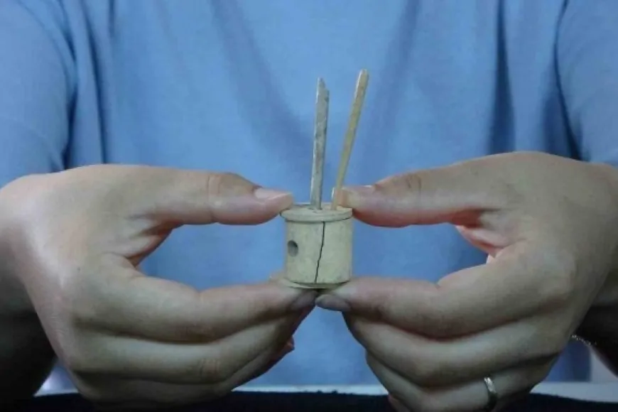 Assos Antik Kenti'nde 1500 Yıllık İğnelik Bulundu