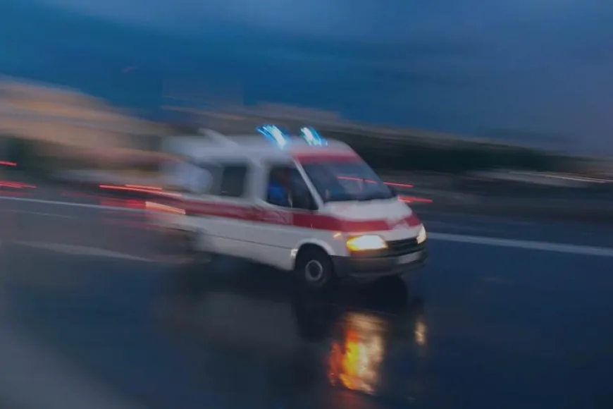 Balıkesir'de okul servisi ile tır çarpıştı: 8’i ağır 26 yaralı