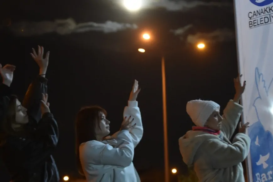 Çanakkale'de Ay Dansı