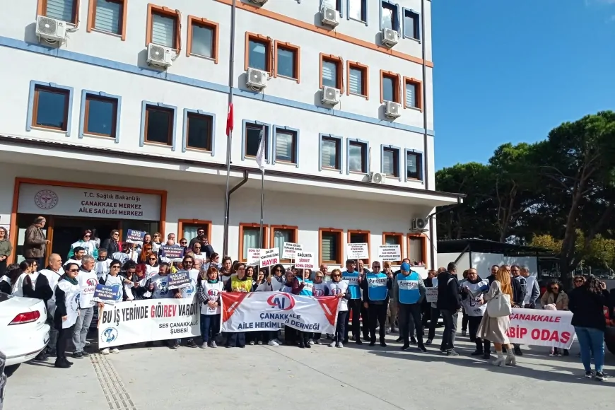 Çanakkale'da sağlık emekçileri ‘Eziyet Yönetmeliğine’ karşı 3 günlük iş bıraktı!