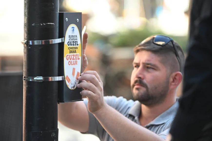 Kentte Sigara İzmaritleri İçin Özel Atık Kutuları Yerleştirildi