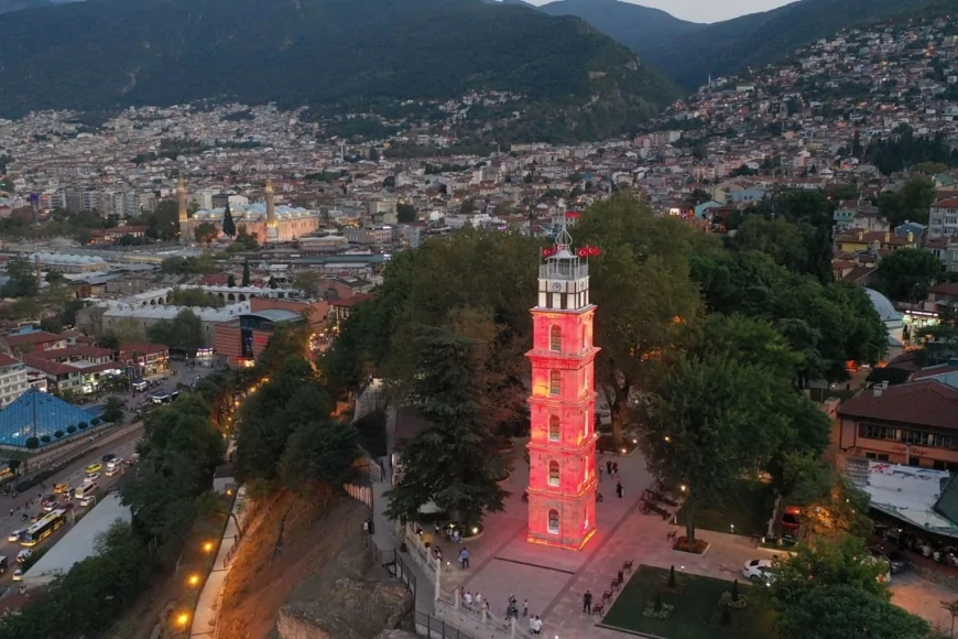Bursa'da yere çöp atanlar, tespit edilip cezalandırılacak
