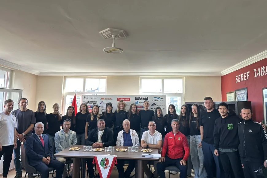 Kepez’de Spor Hamlesi: 3 Amatör Kulüp ve Profesyonel Voleybol Takımı