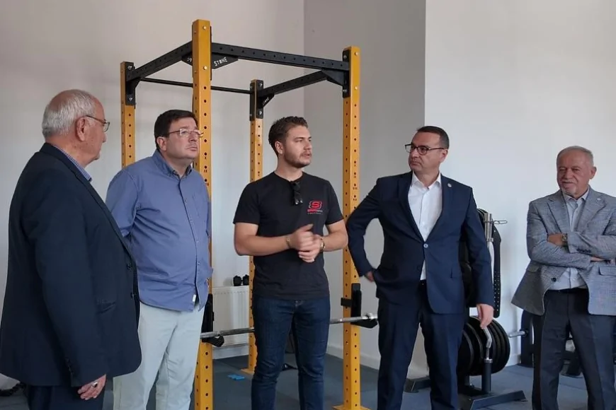 Çanakkale’de Siyasi Dostluk mu, Tehlikeli Yakınlık mı?